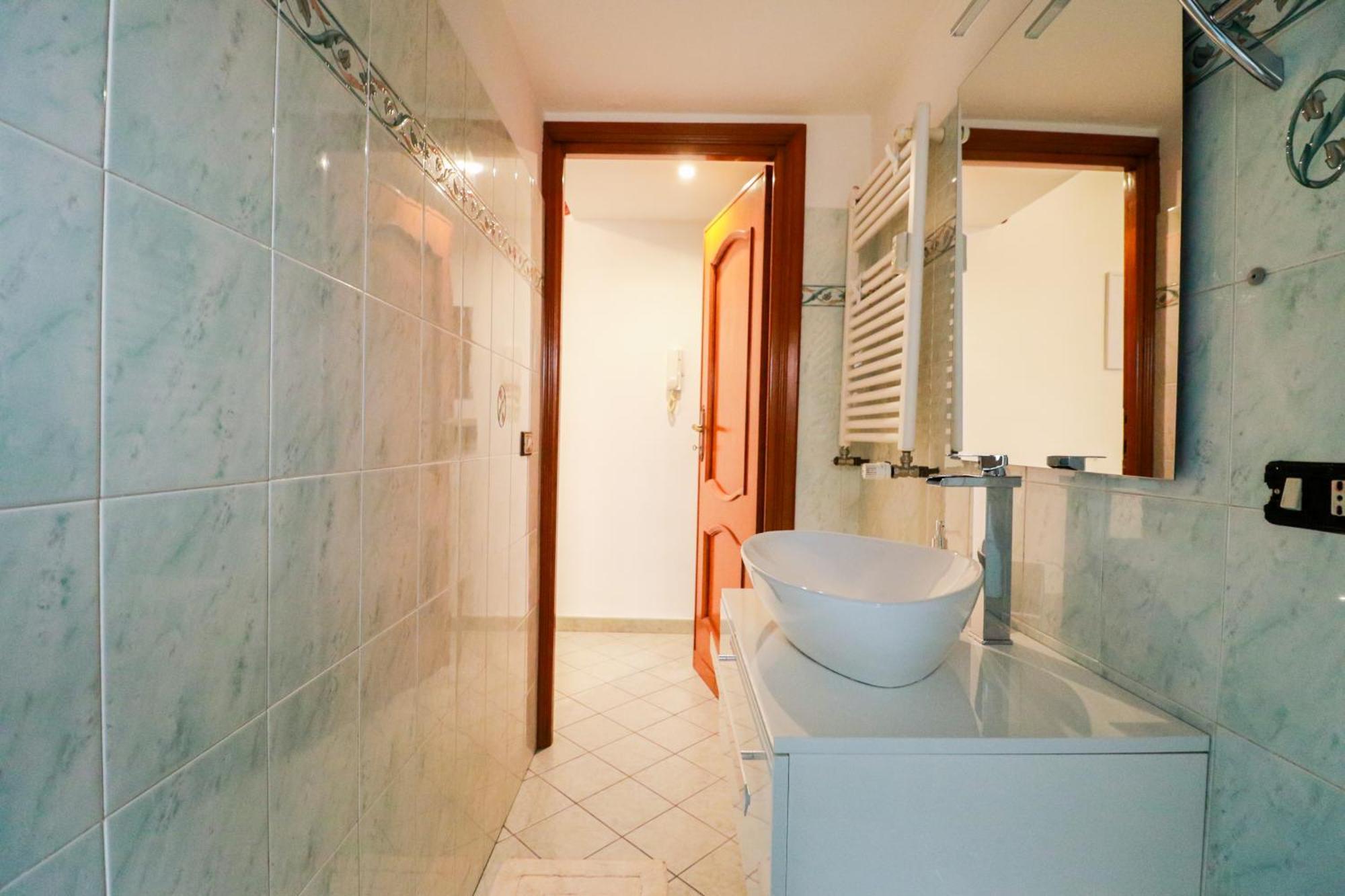 Casa Angelina - Appartamento Zona Sangiovanni ローマ エクステリア 写真