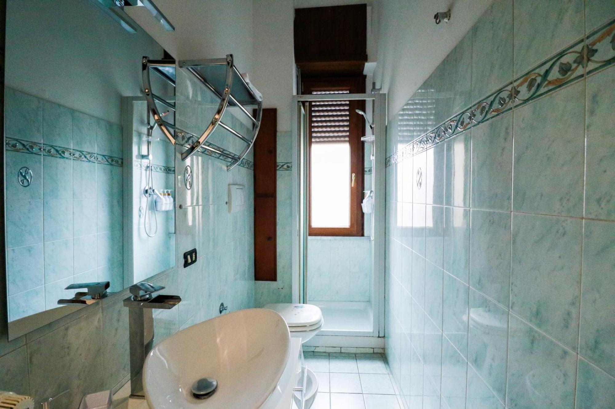 Casa Angelina - Appartamento Zona Sangiovanni ローマ エクステリア 写真